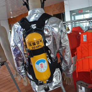 6 liter Self contained breathing apparatus