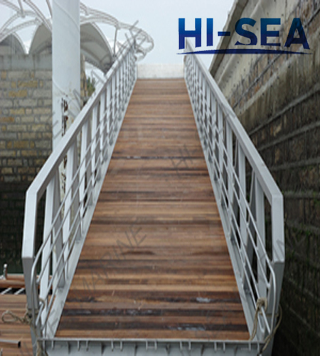 Aluminum Dock Gangway with Wooden Step