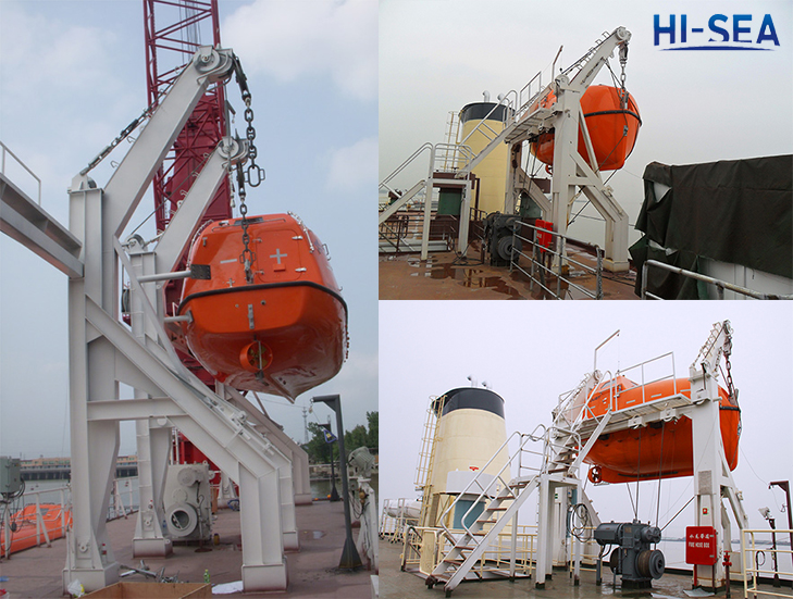 Gravity Luffing Arm Type Davit